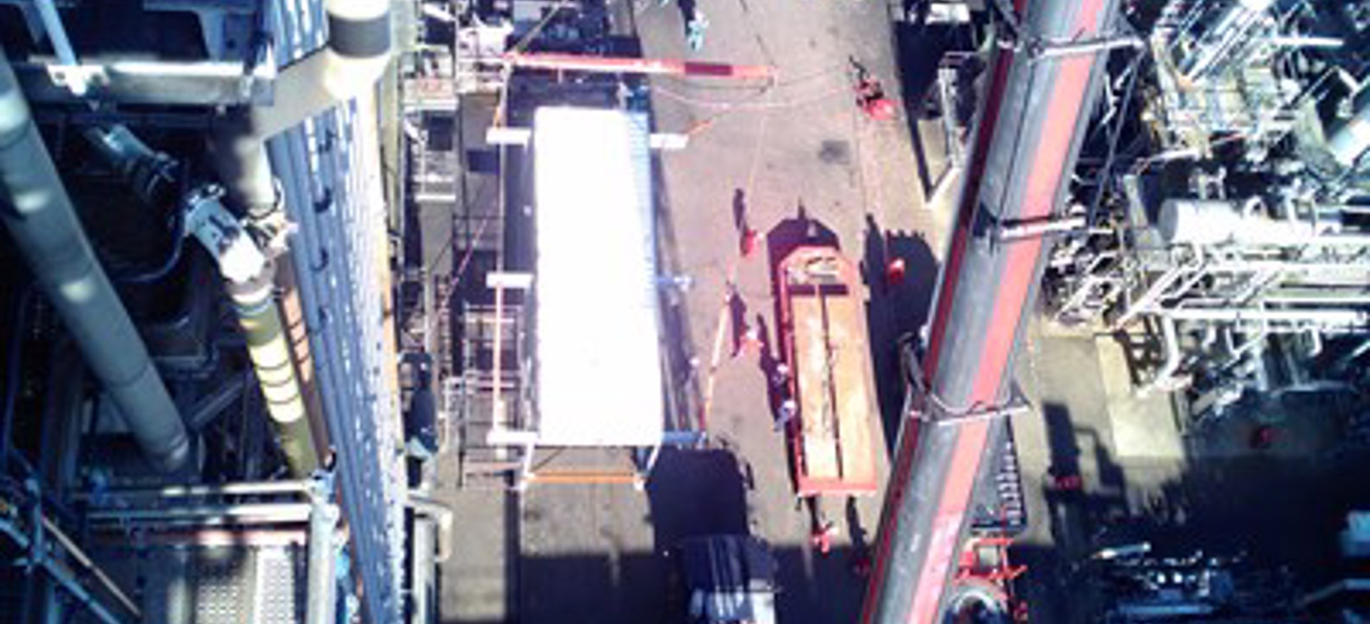 Een drone foto gemaakt van het Shell SDA project